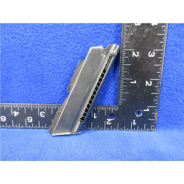 22 LR Winchester Model 77  - 7 Round Magazine