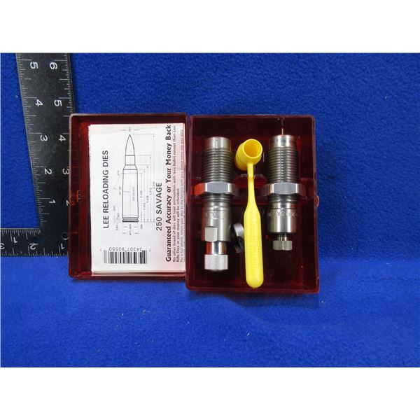 Lee 250 Savage 2 Die Set with # 2 Shellholder