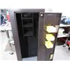 Image 4 : Condor Manufacturing Inc. 10 Gun Safe with Shelves