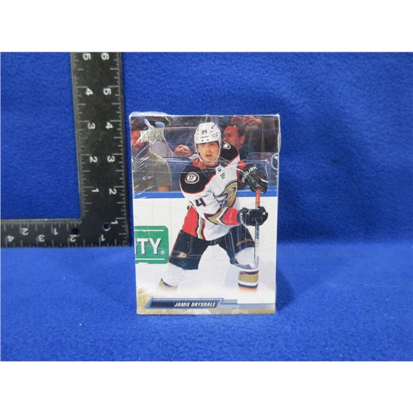 Upper Deck 2022 - 23 Series 1 Base Set - 1 to 200