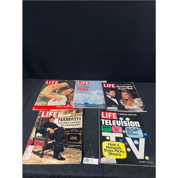 5 Vintage Life Magazines