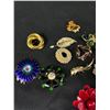 Image 2 : Collection Of Vintage Brooches