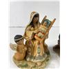 Image 2 : 2 Vintage Native Figurines