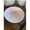 Image 2 : Oneida Salad Bowls Lot of 15