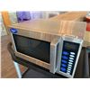 Image 3 : Vollrath Model MWA7025 Commercial Microwave