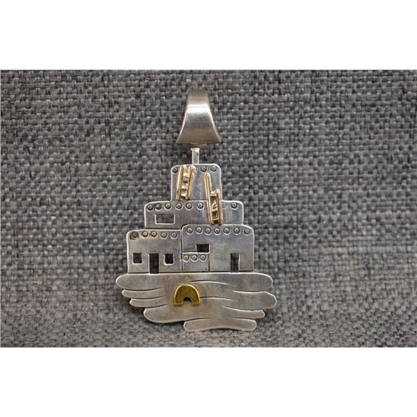 STERLING SILVER PENDANT