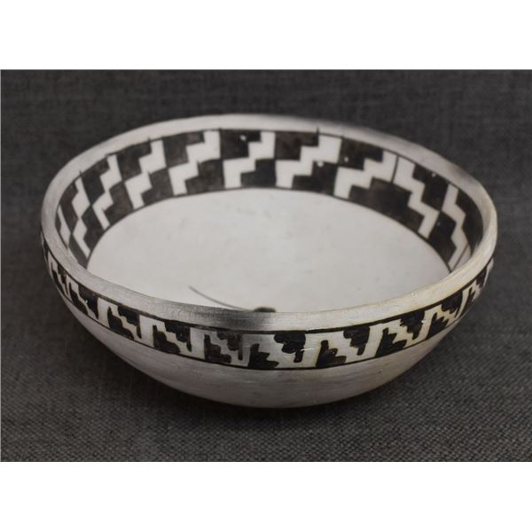 MIMBRES STYLE POTTERY BOWL BY SWINK