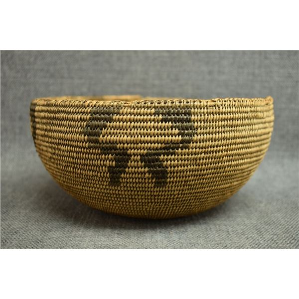 PAUITE INDIAN BASKET