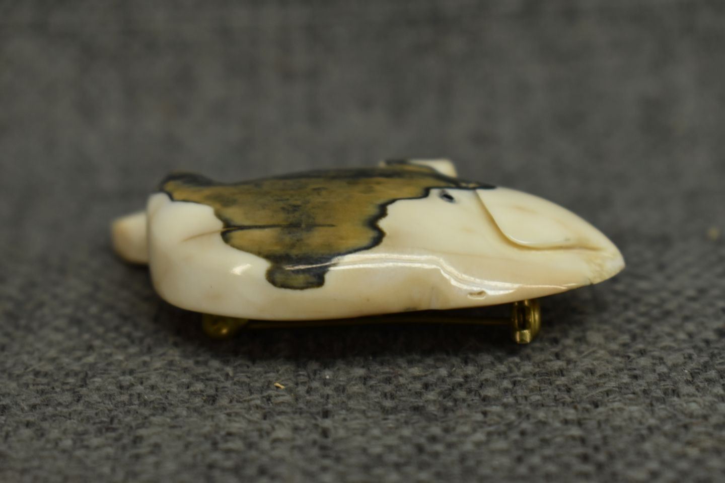 Ivory Pin ESKIMO INDIAN IVORY PIN