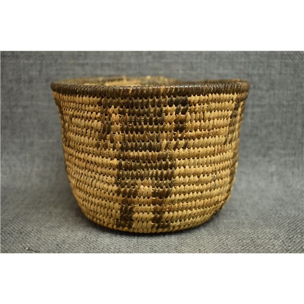 PIMA INDIAN BASKETRY CYLINDER