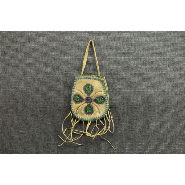 PLAINS INDIAN BEADED BAG
