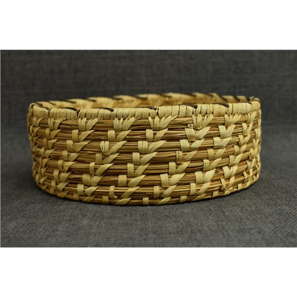 PAPAGO INDIAN BASKETRY TRAY