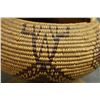 Image 9 : MAIDU INDIAN PEDESTAL BASKET