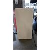 Image 1 : LIFETIME 4 FOOT FOLDING MARKET TABLE