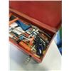 Image 2 : RED 3 DRAWER TOOLBOX WITH CONTENTS