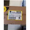 Image 2 : NEW 120V HALOGEN FLOODLIGHT BULBS, ELECTRIC FENCE CONTROLLER, NEW GROW BLOCKS