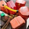 Image 2 : BOX OF SHOP FLUIDS AND 5 JERRY CANS