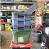 Image 2 : 7 TOTES WITH LIDS