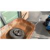 Image 3 : METAL WHEEL BARROW WITH EXTRA WHEEL AND TUBE