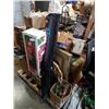 Image 1 : LOT OF ESTATE GOODS