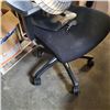 Image 2 : MESH BACK GAS LIFT OFFICE CHAIR