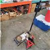 Image 1 : 2.25 TON FLOOR JACK AND 2 AXLE STANDS