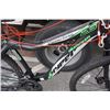 Image 2 : BLACK AND GREEN HYPER BIKE