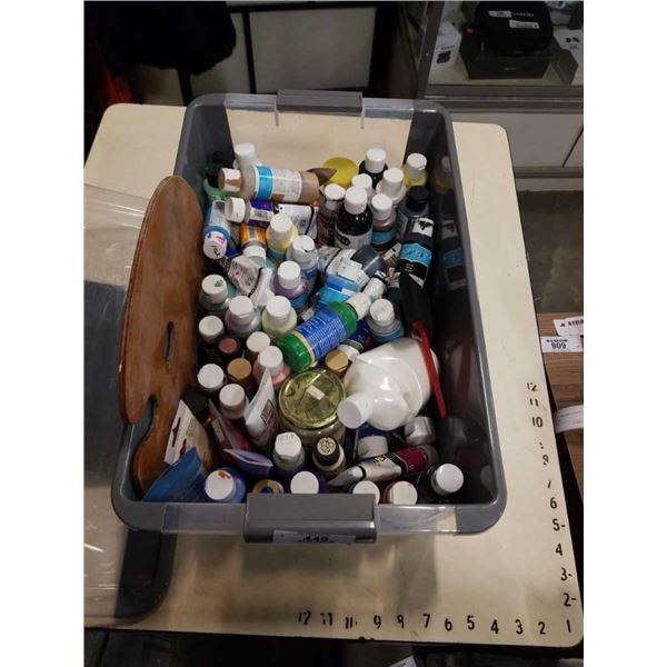 TRAY OF PAINT AND ART SUPPLIES