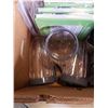 Image 2 : NUTRI BULLET WITH CUPS