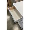 Image 3 : 6 DRAWER WHITE DRESSER
