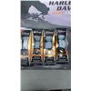 Image 2 : 4 PACKS TITLIST PRO V1 GOLF BALLS, PEBBLE BEACH DIVOT TOOLS AND HARLEY DAVIDSON CALENDAR