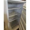 Image 3 : KENMORE UPRIGHT FREEZER WORKING