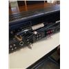 Image 8 : PAIR OF BOSE 301 SERIES 2 SPEAKERS AND SANSUI  STEREO RECEIVER 6060