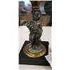 Image 2 : VINTAGE BANNER FIGURAL OIL LAMP WITH FLUTE