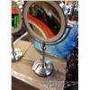 Image 2 : 2 CORDLESS LIGHT UP VANITY MIRRORS BOTH WORKING