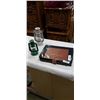 Image 1 : MAHJONG SET AND 2 LANTERNS