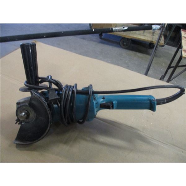 UNCLAIMED STORAGE MAKITA 6" ANGLE GRINDER (WORKING)