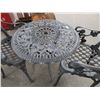 Image 2 : Cast Iron Bistro Table w/2 Chairs