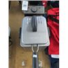 Image 1 : Waring Pro Table Top Deep Fryer