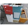Image 1 : Pfister Pivoting Vanity Mirror