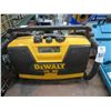 Image 1 : Dewalt Heavy Duty Music System