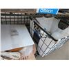 Image 2 : Shelf Lot CB Radio, Rope Light & Light Bulbs