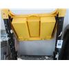 Image 2 : Cosco Stepladder w/Paint Back