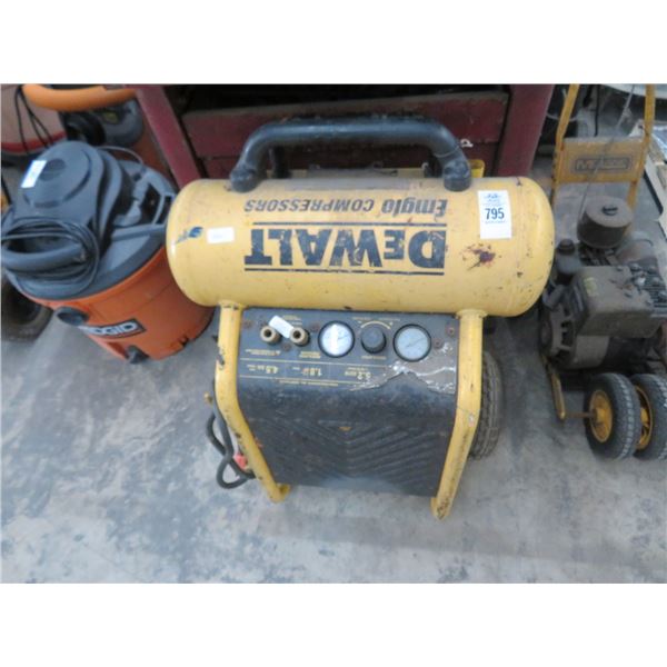 Dewalt 90 PSI 1.8 HP 4.5 Gal. Air Compressor