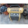 Image 1 : Dewalt 90 PSI 1.8 HP 4.5 Gal. Air Compressor
