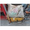 Image 1 : Spill Kit (2), Machetes