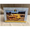Image 1 : 1:16 INTERNATIONAL HARVESTER TD-340 CRAWLER 4592