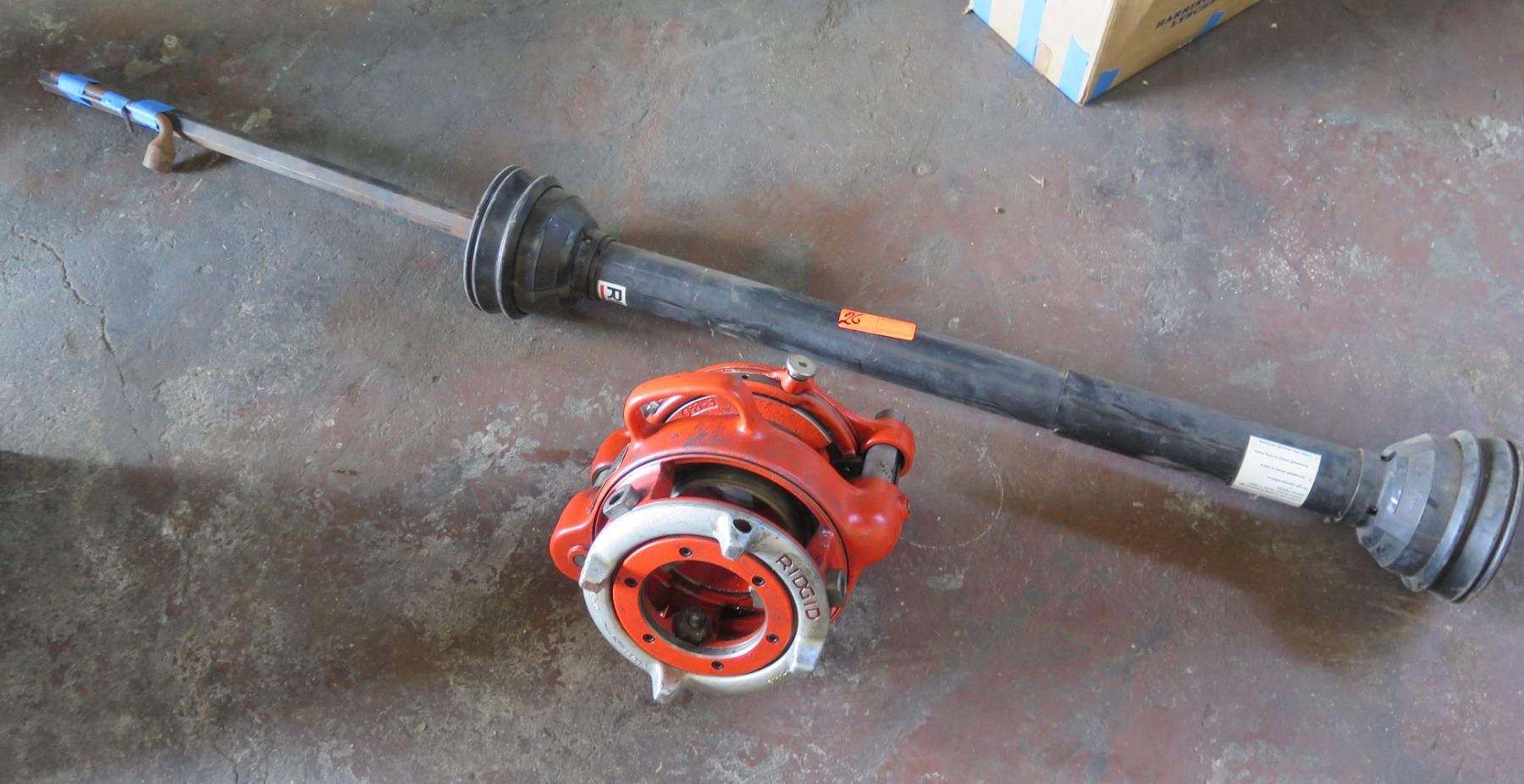 Receding Geared Threaders Ridgid 141 Receding Geared Threader & Neaster Driveshaft Shield