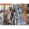 Image 8 : Multiple Metal Pipe Clamps