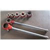 Image 1 : Ridgid Manual Pipe Threader Ratchet & Handle w/  Misc Size Die Heads